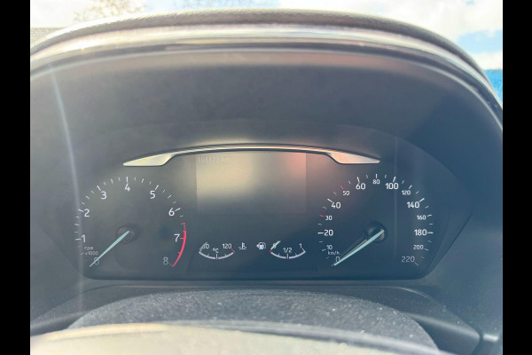 Ford Fiesta 1.0 EcoBoost ST-line 140pk Adaptieve Cruise | Dodehoeksensoren | Achteruitrijcamera | Climate control | Apple Carplay, Android auto | Metaal lak