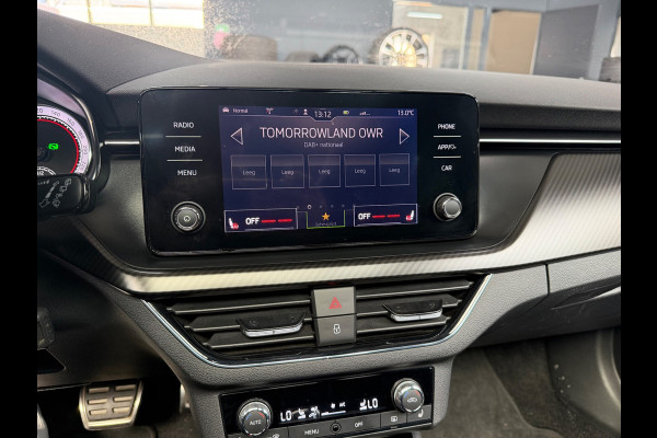 Škoda SCALA 1.5 TSI Business Edition MONTE CARLO|ACC|CRYSTAL LIGHTING|GLAZEN DAK|PDC|