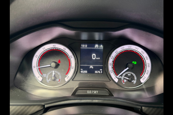 Škoda SCALA 1.5 TSI Business Edition MONTE CARLO|ACC|CRYSTAL LIGHTING|GLAZEN DAK|PDC|