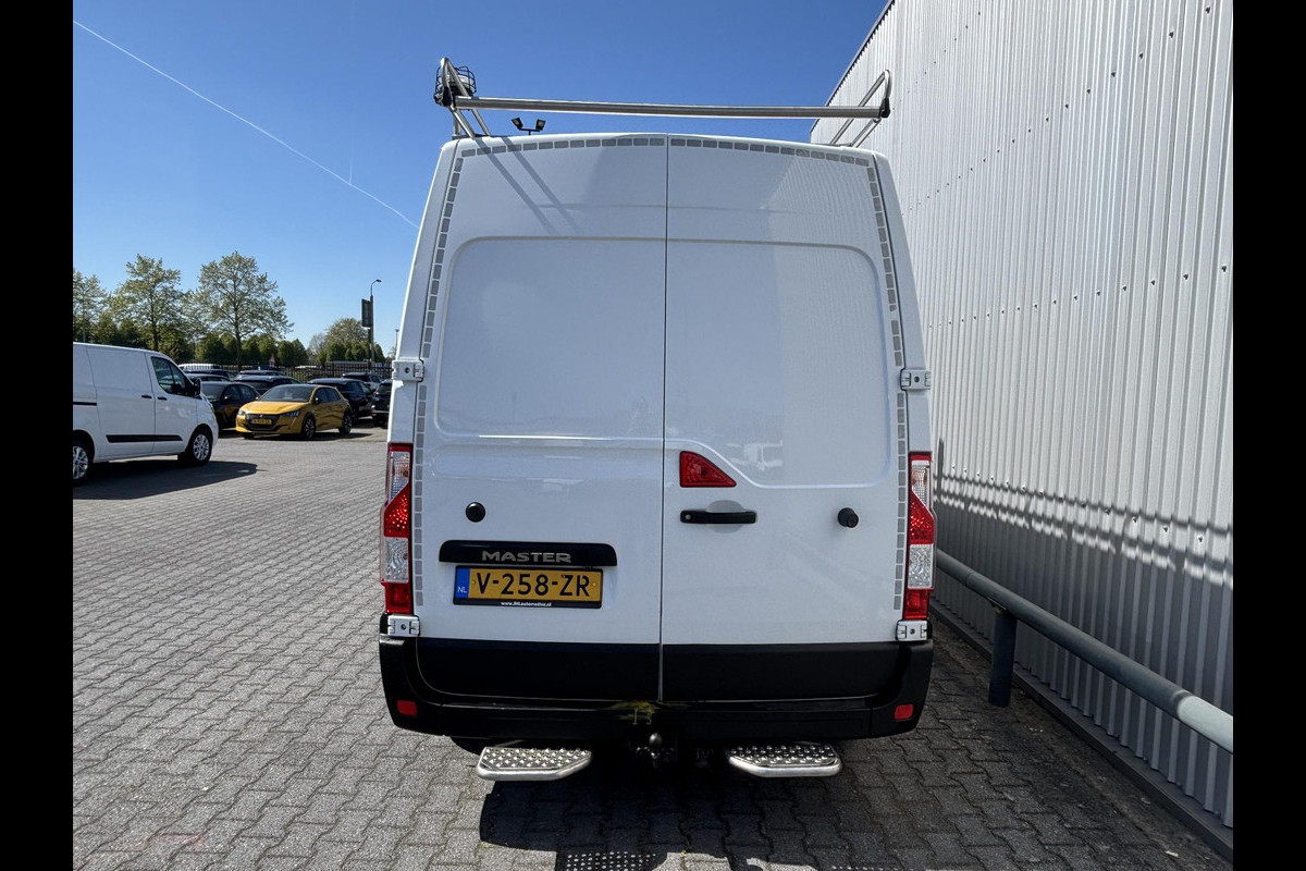 Renault Master T35 2.3 dCi L2H2