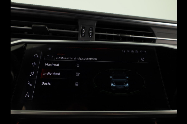 Audi A6 Avant 40 TFSI S edition Competition 204pk | Navigatie | Stoelverwarming | Adaptieve cruise controle | Keyless pakket | Matrix Led koplampen | S-line interieur