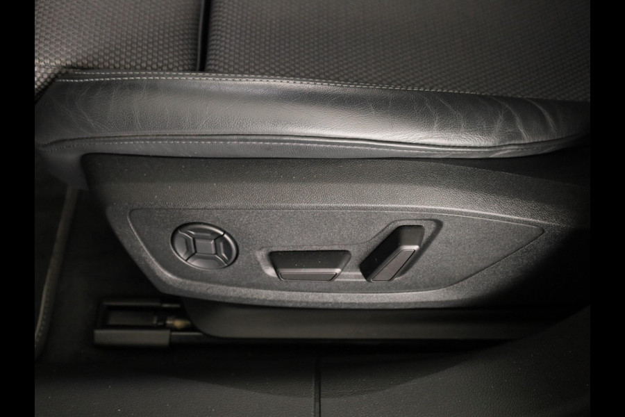 Audi A6 Avant 40 TFSI S edition Competition 204pk | Navigatie | Stoelverwarming | Adaptieve cruise controle | Keyless pakket | Matrix Led koplampen | S-line interieur