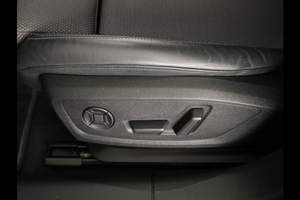 Audi A6 Avant 40 TFSI S edition Competition 204pk | Navigatie | Stoelverwarming | Adaptieve cruise controle | Keyless pakket | Matrix Led koplampen | S-line interieur