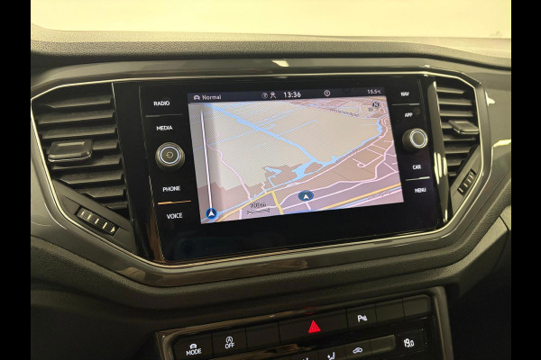 Volkswagen T-Roc 1.5 TSI Sport Business R*Navi*Cruise-Control*Camera*PDC*LED*
