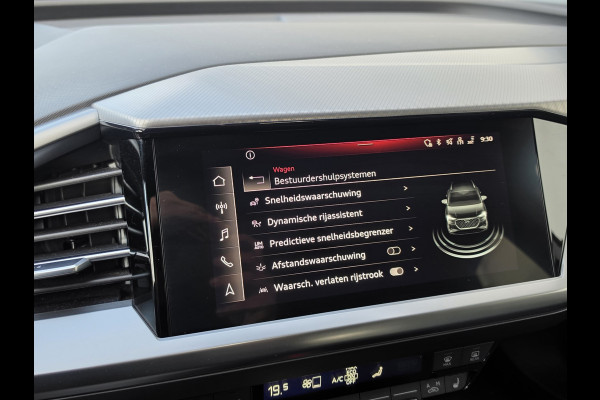 Audi Q4 e-tron 50 quattro Launch edition 299 Pk Pano Camera