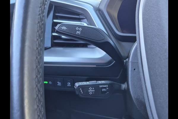 Audi Q4 e-tron 50 quattro Launch edition 299 Pk Pano Camera