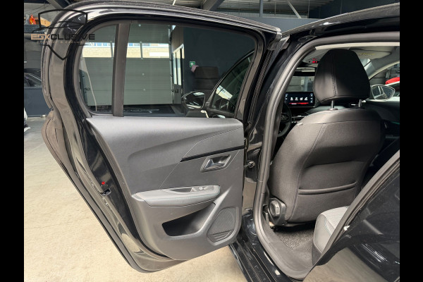Peugeot 208 1.2 PureTech Allure CAMERA|PDC|SFEER|