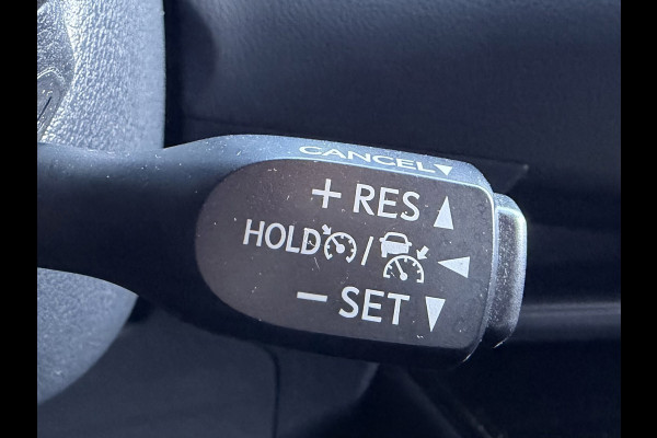 Toyota C-HR 1.8 Hybrid Business Intro, KeyLess, Camera, Trekhaak