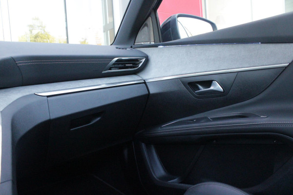 Peugeot 5008 1.6 180PK AUTOMAAT GT | PANORAMA SCHUIF/KANTEL DAK | FOCAL AUDIO SYSTEM | 7-PERSOONS! | NAVIGATIE | APPLE CARPLAY/ANDROID AUTO | ADAPTIVE CRUISE CONTROL | BLACK PACK | FULL LED KOPLAMPEN | DAB+ RADIO | DODEHOEK DETECTIE | 19" LICHTMETALEN VELGEN |