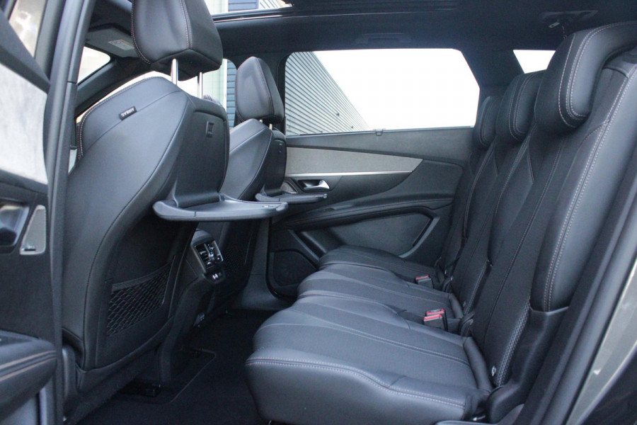 Peugeot 5008 1.6 180PK AUTOMAAT GT | PANORAMA SCHUIF/KANTEL DAK | FOCAL AUDIO SYSTEM | 7-PERSOONS! | NAVIGATIE | APPLE CARPLAY/ANDROID AUTO | ADAPTIVE CRUISE CONTROL | BLACK PACK | FULL LED KOPLAMPEN | DAB+ RADIO | DODEHOEK DETECTIE | 19" LICHTMETALEN VELGEN |