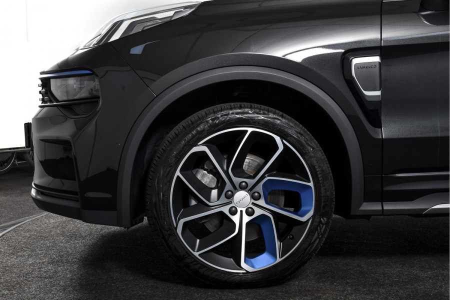 Lynk & Co 01 1.5 PHEV 261PK MY22 | 360 Camera | S/K-panodak | Adapt. Cruise | Memory | Elek. klep | LM 20" | 0255