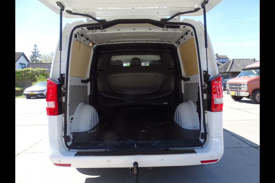 Mercedes-Benz Vito 111 CDI Lang Dubbele cabine