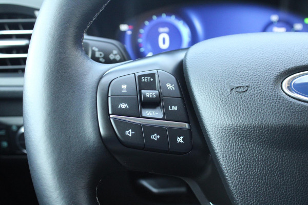 Ford Kuga 2.5 PHEV Vignale | Trekhaak | Panorama Dak | Stoel + Stuurverwarming | Adaptive Cruise Control | BLIS | Camera |