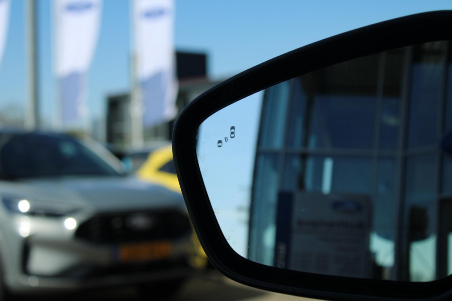 Ford Kuga 2.5 PHEV Vignale | Trekhaak | Panorama Dak | Stoel + Stuurverwarming | Adaptive Cruise Control | BLIS | Camera |