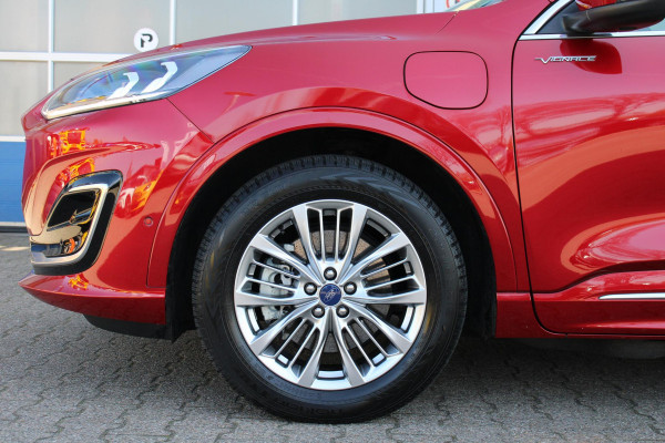 Ford Kuga 2.5 PHEV Vignale | Trekhaak | Panorama Dak | Stoel + Stuurverwarming | Adaptive Cruise Control | BLIS | Camera |