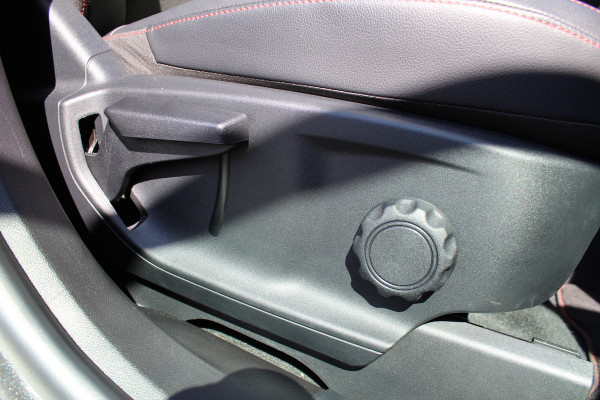 Ford Kuga 2.5 PHEV ST-Line X | Origin NL | Trekhaak | Panoramadak | Styling Pack | B&O | Winterpack