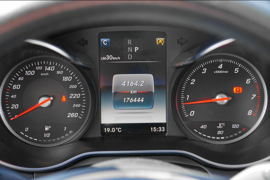 Mercedes-Benz C-Klasse Estate 180 EERSTE EIGENAAR PANO CAMERA