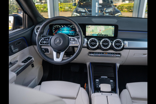Mercedes-Benz Glb 200 Business Solution Luxury / Pano / Ambiance / Keyless / Memory / NL auto