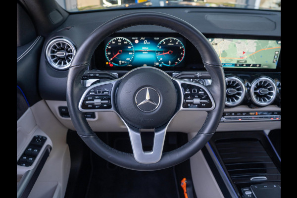 Mercedes-Benz Glb 200 Business Solution Luxury / Pano / Ambiance / Keyless / Memory / NL auto