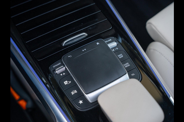 Mercedes-Benz Glb 200 Business Solution Luxury / Pano / Ambiance / Keyless / Memory / NL auto