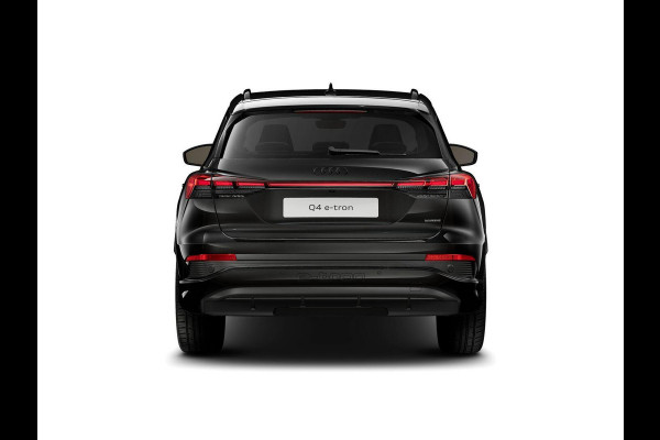 Audi Q4 e-tron 45 S edition Competition 82 kWh 286 pk | Assistentiepakket plus | Comfortpakket | Glazen panoramadak |  Lichtpakket plus ambient light |