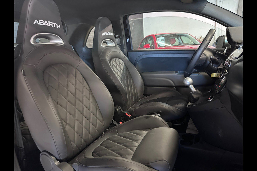 Abarth 595 1.4 T-Jet Abarth Turismo LEDER / CLIMA / NAVI