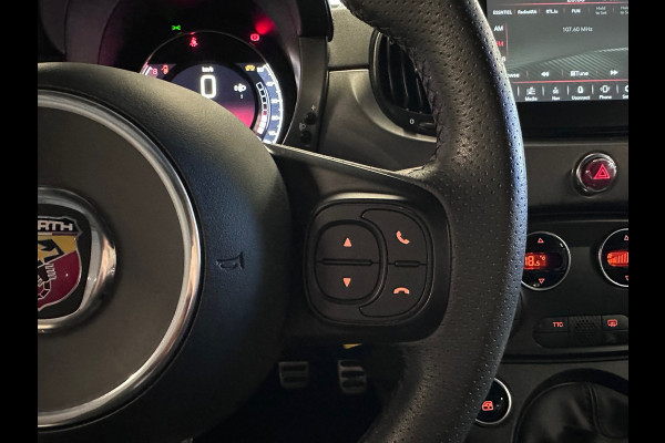 Abarth 595 1.4 T-Jet Abarth Turismo LEDER / CLIMA / NAVI