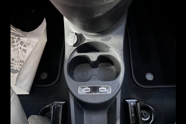 Abarth 595 1.4 T-Jet Abarth Turismo LEDER / CLIMA / NAVI