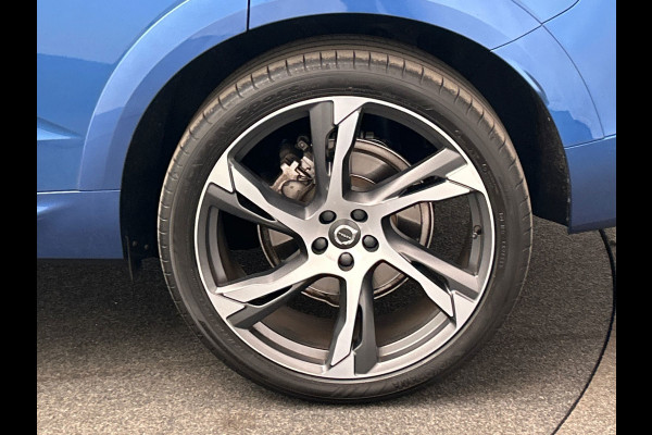 Volvo XC60 2.0 Recharge T8 AWD R-Design HEICO | Trekhaak | Stoelverwarming | 360 Camera | Memory | Harman/Kardon | Panoramadak |
