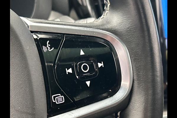 Volvo XC60 2.0 Recharge T8 AWD R-Design HEICO | Trekhaak | Stoelverwarming | 360 Camera | Memory | Harman/Kardon | Panoramadak |