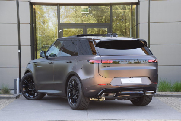 Land Rover Range Rover Sport P460e Dynamic SE | SVO Satin Tourmaline Brown