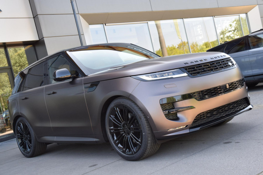 Land Rover Range Rover Sport P460e Dynamic SE | SVO Satin Tourmaline Brown
