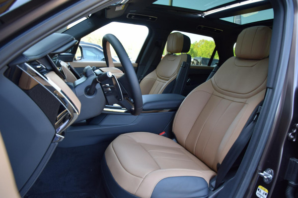 Land Rover Range Rover Sport P460e Dynamic SE | SVO Satin Tourmaline Brown