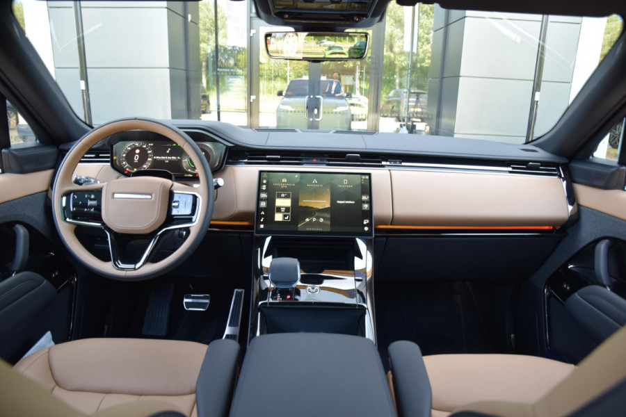 Land Rover Range Rover Sport P460e Dynamic SE | SVO Satin Tourmaline Brown