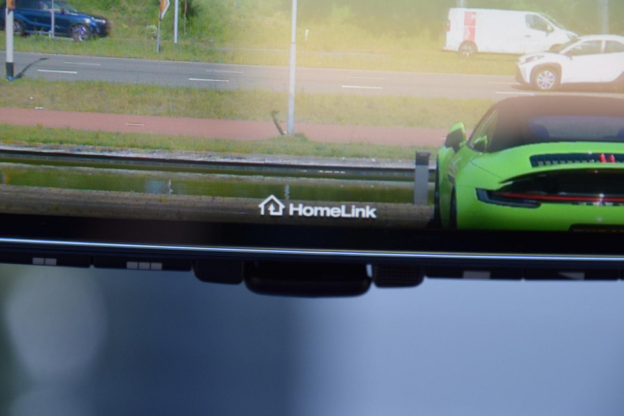 Land Rover Range Rover Sport P460e Dynamic SE | SVO Satin Tourmaline Brown