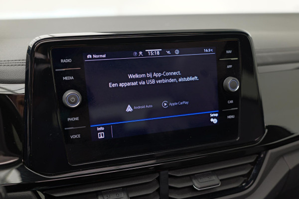 Volkswagen T-Roc 1.5 TSI Life Business |Pano|3xR-Line|Keyless|Carbon|