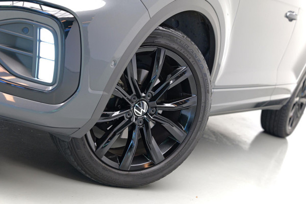 Volkswagen T-Roc 1.5 TSI Life Business |Pano|3xR-Line|Keyless|Carbon|