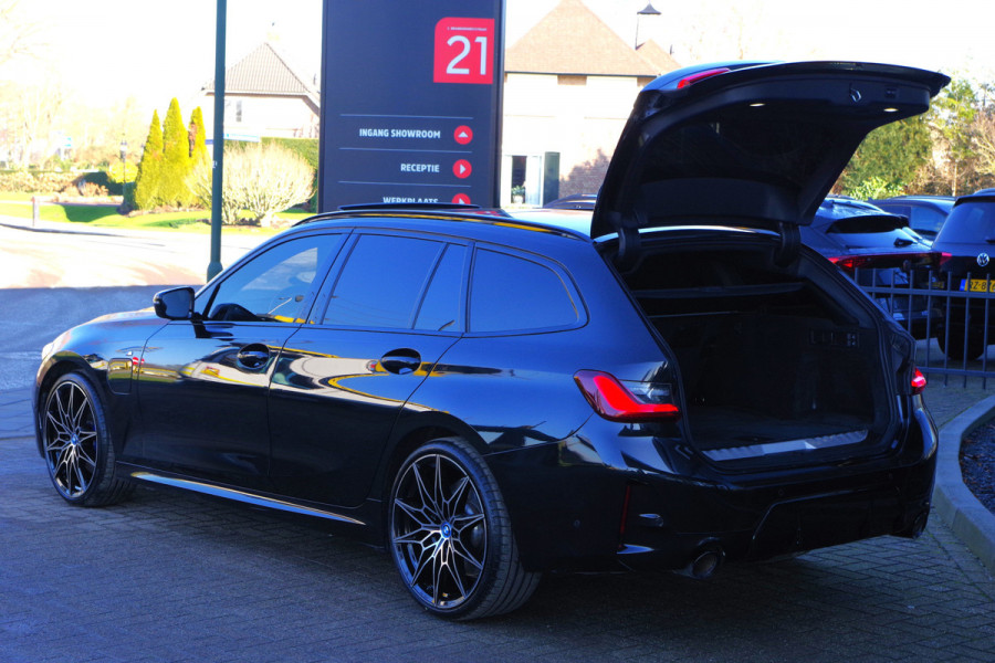 BMW 3 Serie Touring 330e High Executive M-Sport 293 PK PHEV, Panoramadak, M-Kuipstoelen, Adap. Cruise Control