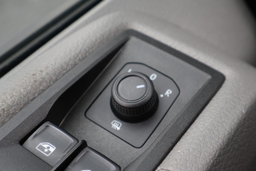 Volkswagen Crafter 35 2.0 TDI L3H3 177pk DSG Comfortline 3-Zits, Camera, Trekhaak, Apple Carplay, Cruise, PDC