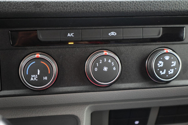 Volkswagen Crafter 35 2.0 TDI L3H3 177pk DSG Comfortline 3-Zits, Camera, Trekhaak, Apple Carplay, Cruise, PDC