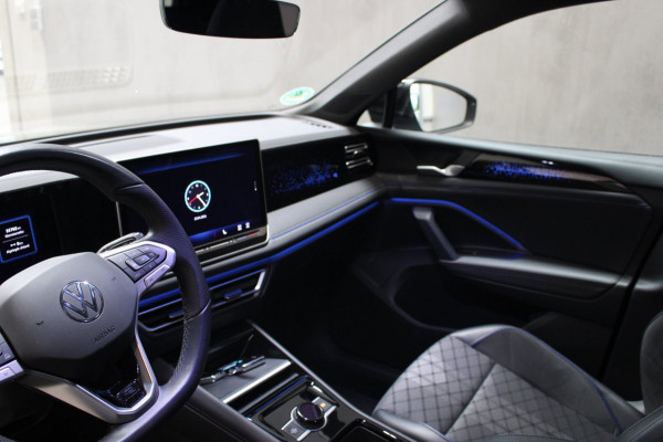 Volkswagen Tiguan 1.5 eHybrid R-Line Camera/Trekhaak/Black pakket/R-line Prijs is rijklaar