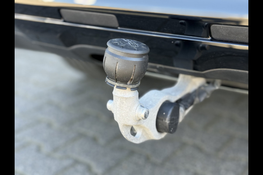 Mercedes-Benz GLC 300e 4MATIC AMG Line | Trekhaak | ACC | 360* Camera | Keyless | 19 inch
