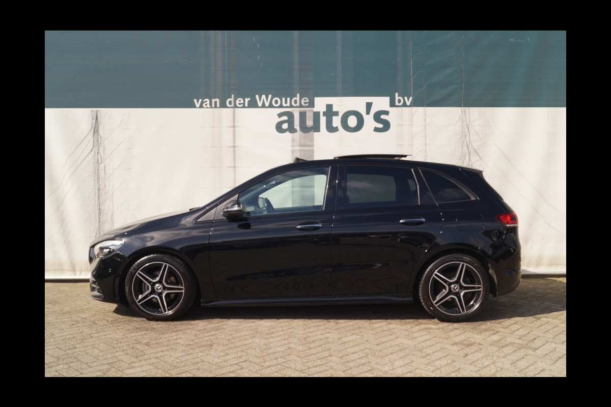 Mercedes-Benz B-Klasse 180 Automaat Business Solution AMG -PANO-LED-ECC-