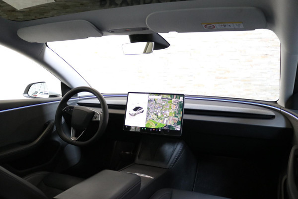 Tesla Model 3 RWD 60 kWh | RWD PREMIUM | AUTOPILOT | STOELVENTILATIE | STOELVERW. V + A | NL AUTO |