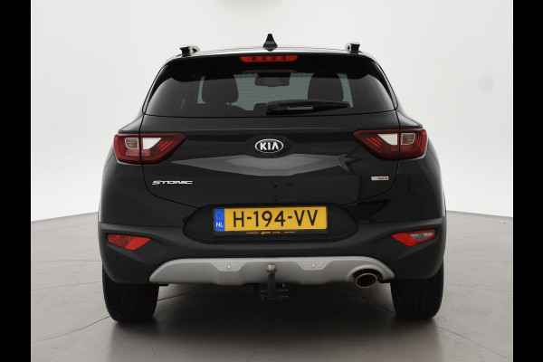 Kia Stonic 1.0 T-GDi DYNAMICPLUSLINE + TREKHAAK | STOELVERW. | CAMERA | 17 INCH | CARPLAY | KEYLESS