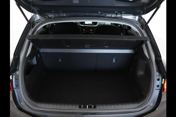 Kia Stonic 1.0 T-GDi DYNAMICPLUSLINE + TREKHAAK | STOELVERW. | CAMERA | 17 INCH | CARPLAY | KEYLESS