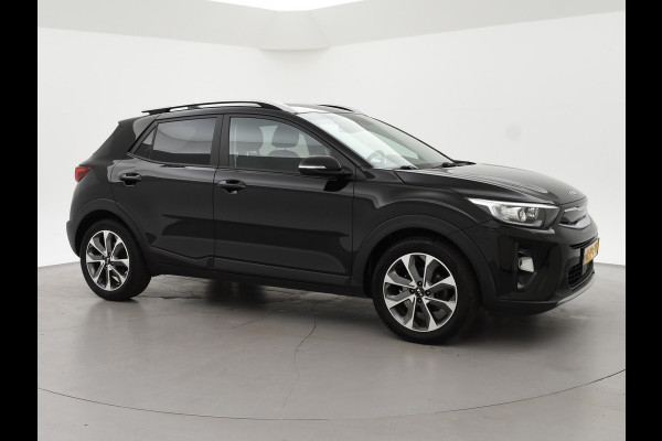 Kia Stonic 1.0 T-GDi DYNAMICPLUSLINE + TREKHAAK | STOELVERW. | CAMERA | 17 INCH | CARPLAY | KEYLESS
