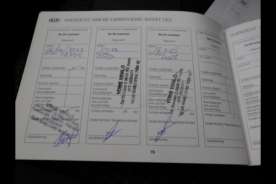 Kia Stonic 1.0 T-GDi DYNAMICPLUSLINE + TREKHAAK | STOELVERW. | CAMERA | 17 INCH | CARPLAY | KEYLESS