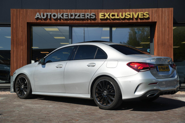 Mercedes-Benz A-Klasse 200 Business Solution AMG Wide screen Pano Dak