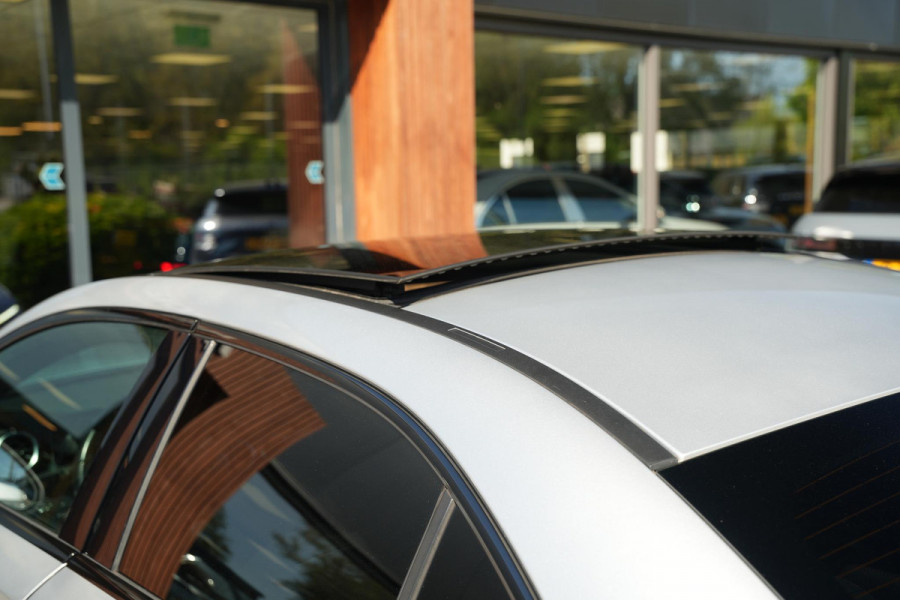 Mercedes-Benz A-Klasse 200 Business Solution AMG Wide screen Pano Dak